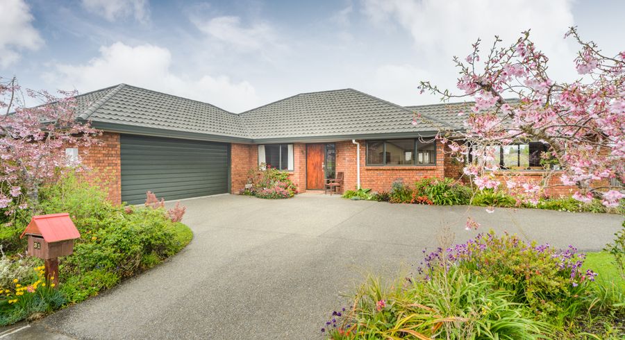  at 31 Johnstone Drive, Fitzherbert, Palmerston North