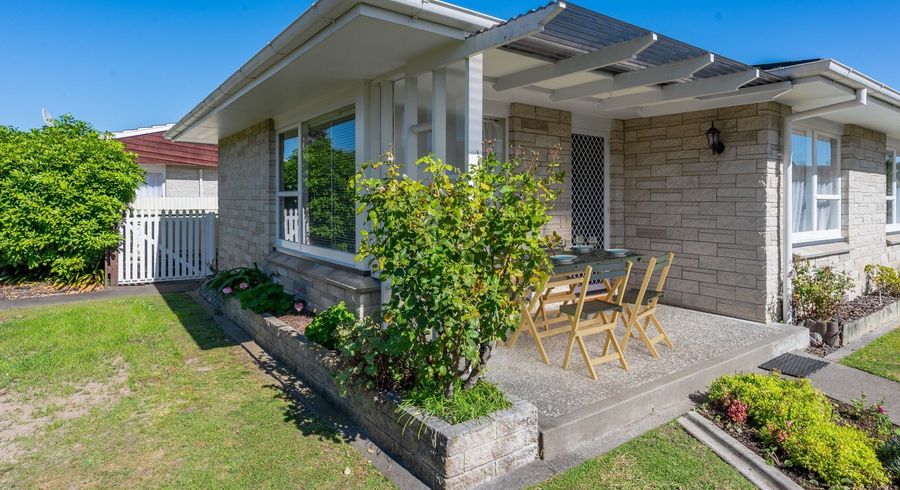  at 1/622 Grays Road, Mahora, Hastings