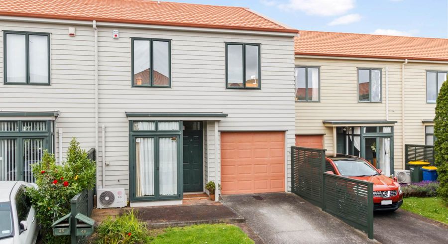 at 46/1 Ambrico Place, New Lynn, Auckland