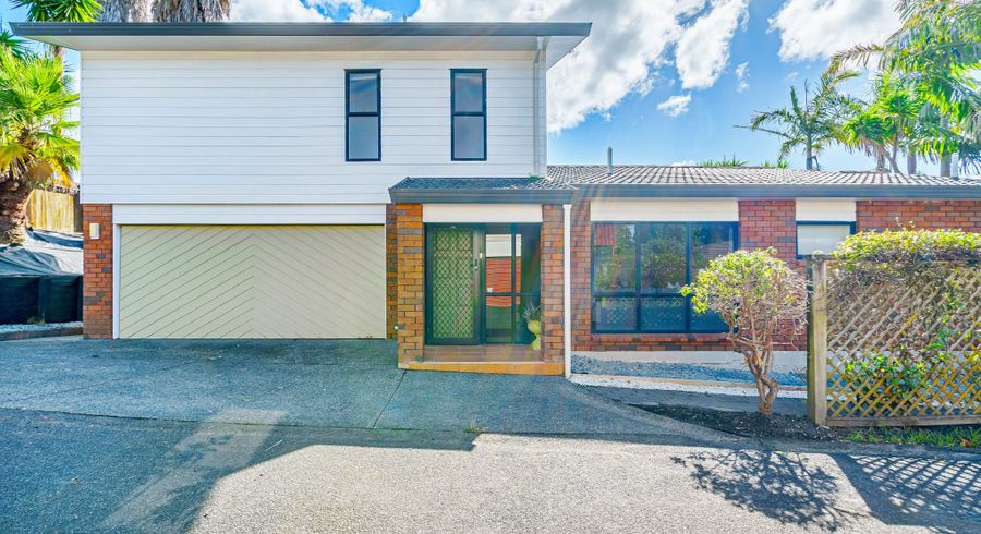  at 1/7 Eban Avenue, Hillcrest, Auckland