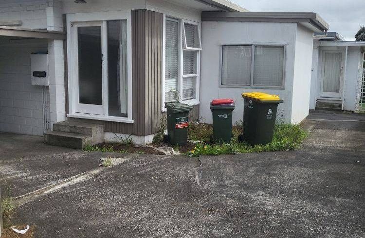  at 2/8 James Road, Manurewa, Manukau City, Auckland