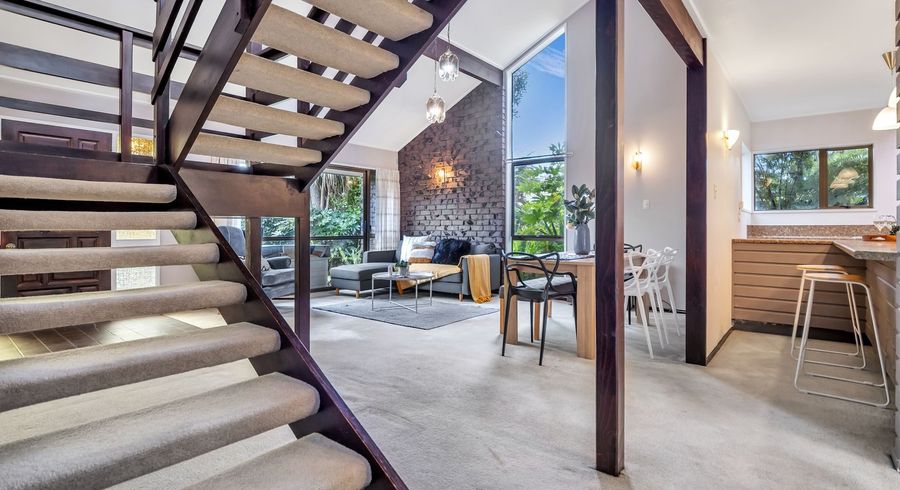  at 9 Wilfred Street St Andrews Hamilton, Saint Andrews, Hamilton, Waikato