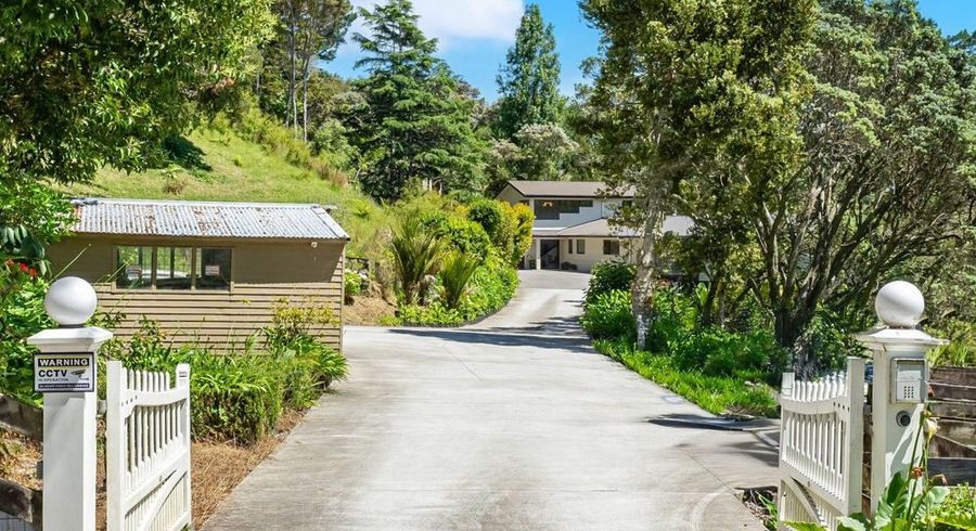  at 586 Whitford Road, Howick