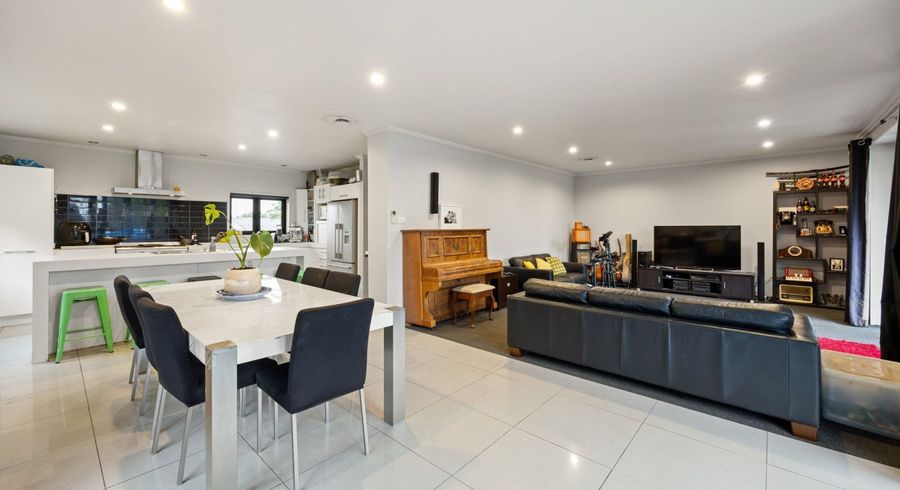  at 82 Dinsdale Road, Dinsdale, Hamilton, Waikato