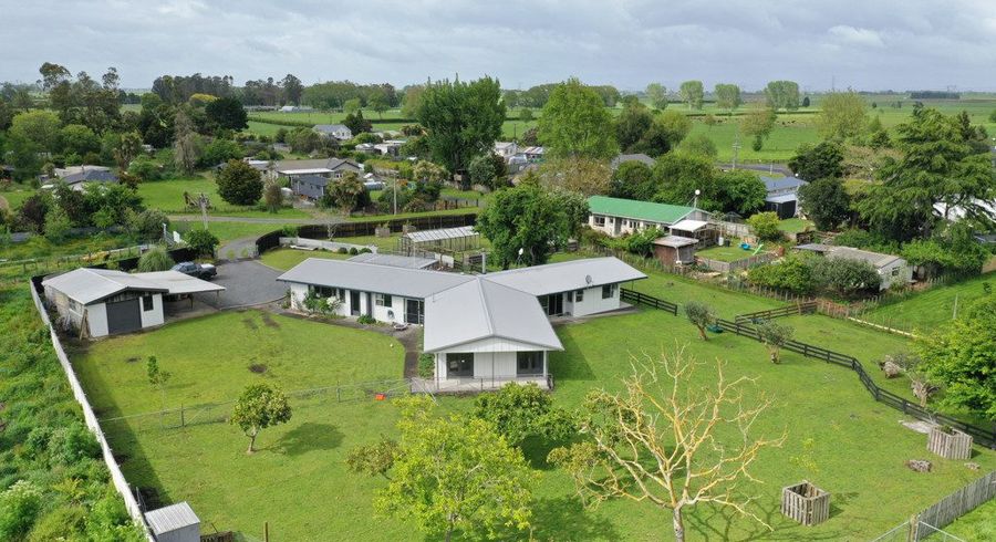  at 13 Lucien Place, Whitikahu