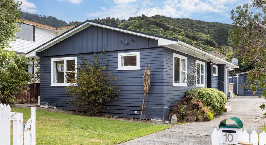  at 10 Gardiner Grove, Wainuiomata, Lower Hutt, Wellington