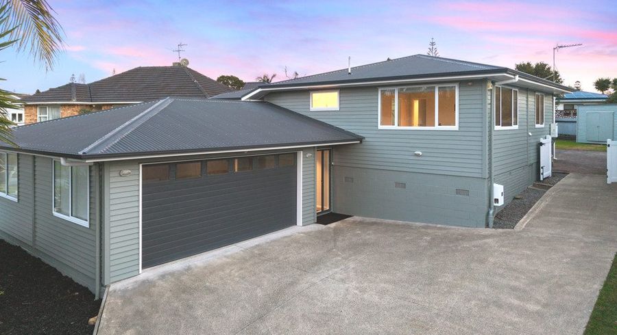  at 27 La Rosa Street, Green Bay, Waitakere City, Auckland