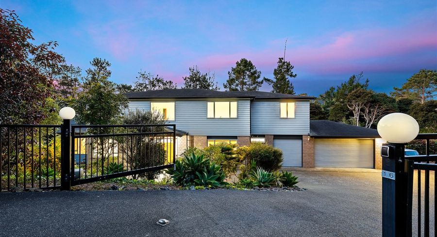  at 16 Hobson Heights Road, Lucas Heights, Auckland