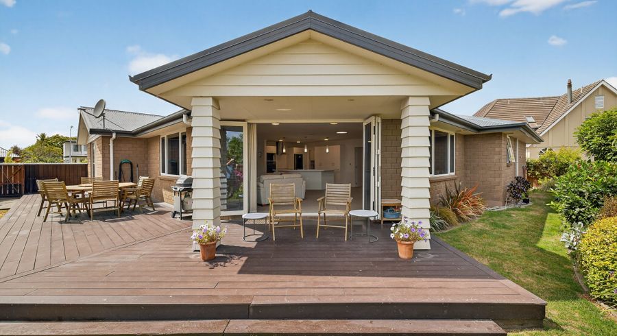  at 39 Oregon Place, Burwood, Christchurch City, Canterbury