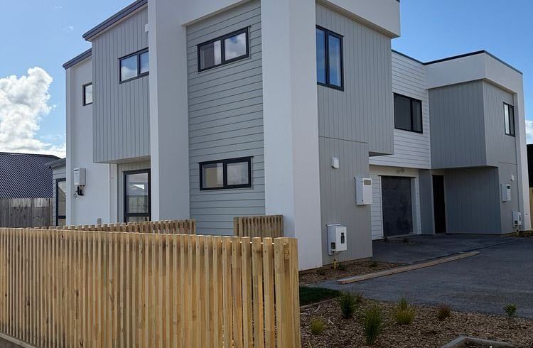  at 1/24 Maanihi Drive, Rototuna, Hamilton, Waikato