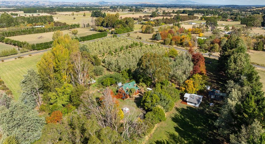  at 16 Parkers Road, West Taratahi