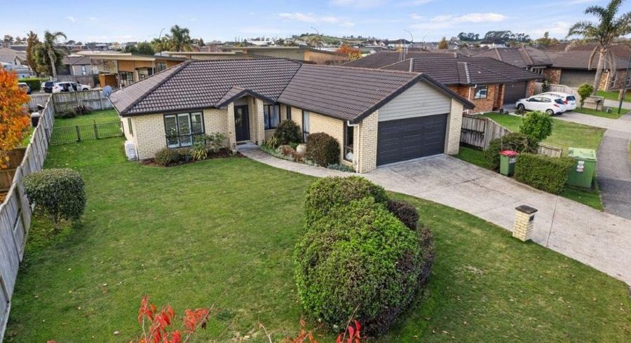  at 102 Farringdon Avenue, Rototuna North, Hamilton