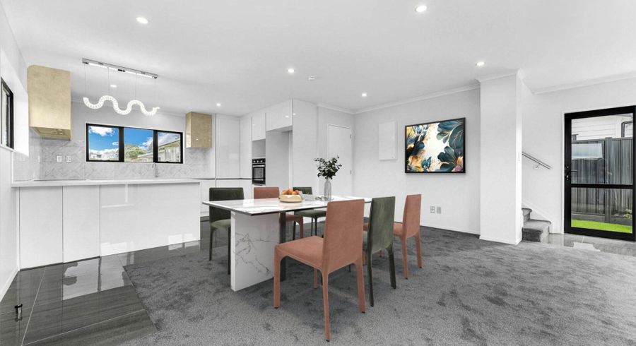  at 10 Kivell Close, Mangere East, Auckland