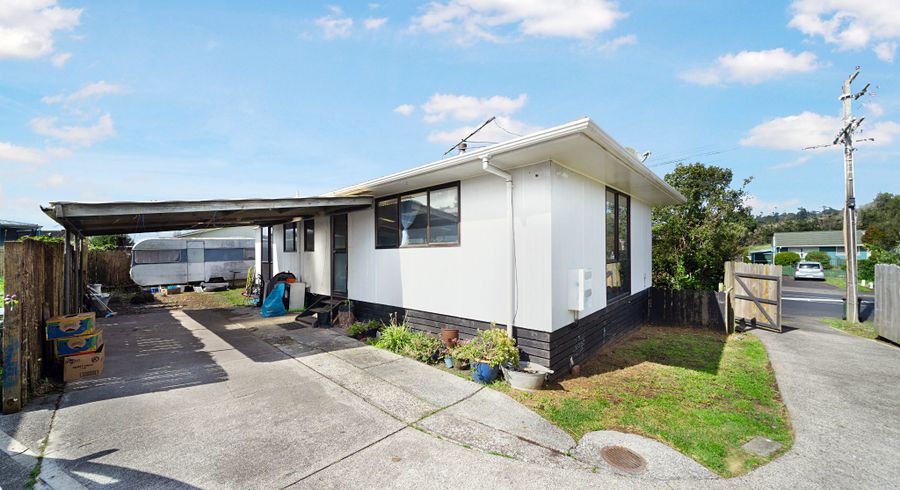  at 1/88 Parrs Cross Road, Henderson, Waitakere City, Auckland