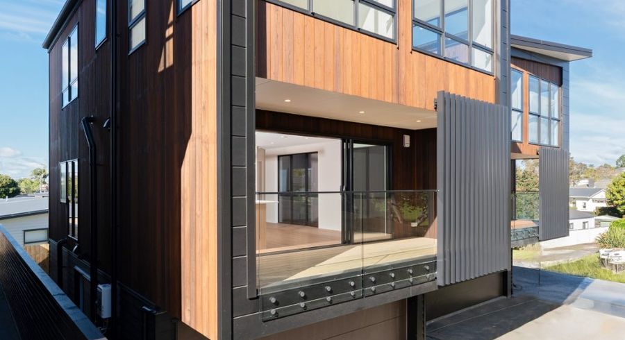  at 2/3 Rangiora Road, Greenlane, Auckland City, Auckland