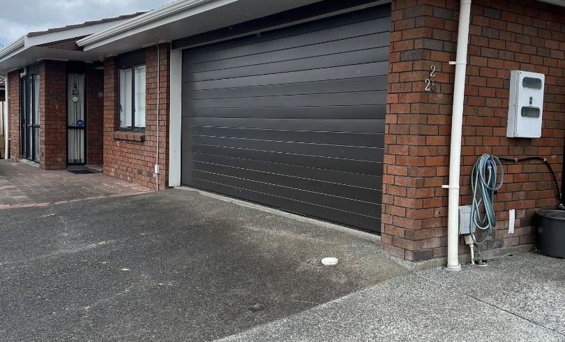  at 2/25 Nicholas Road, Somerville, Manukau City, Auckland