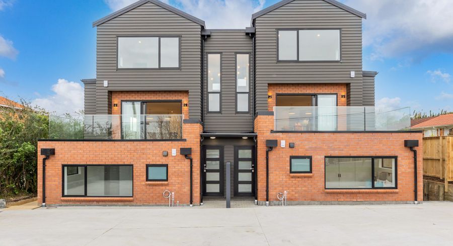  at 2/5 Marsh Avenue, Forrest Hill, Auckland