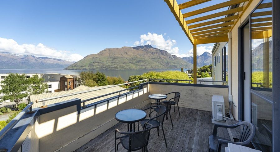  at 24 Sainsbury Road, Fernhill, Queenstown
