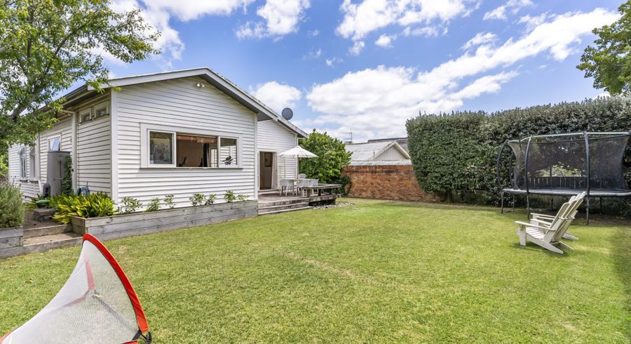  at 141 Western Springs Road, Morningside, Auckland