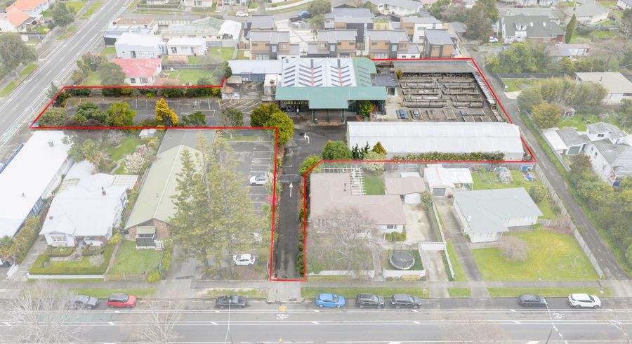  at 136 Cook Street, West End, Palmerston North, Manawatu / Whanganui