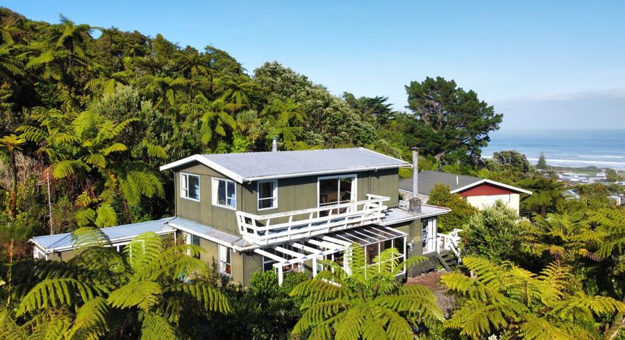  at 22 Weenink Road, Karoro, Greymouth