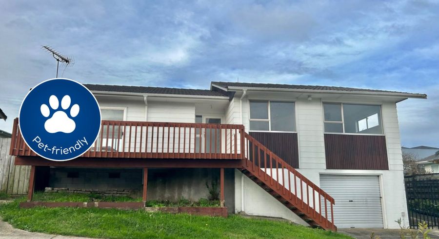  at 4 Marvon Downs Avenue, Pakuranga Heights, Auckland