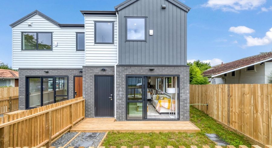  at Lot 1, 140 Edgewater Drive, Pakuranga, Manukau City, Auckland