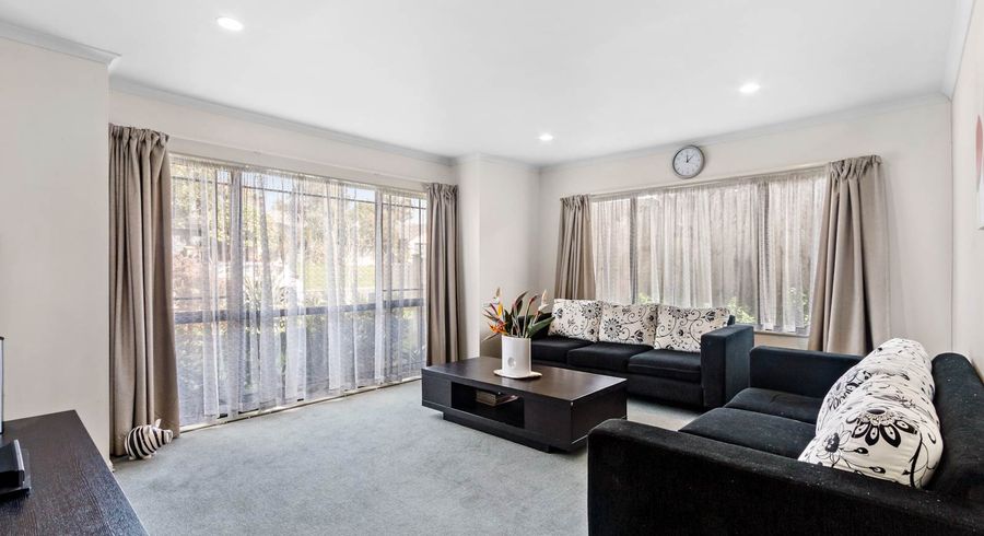  at 30 Broadhurst Road, Flat Bush, Auckland