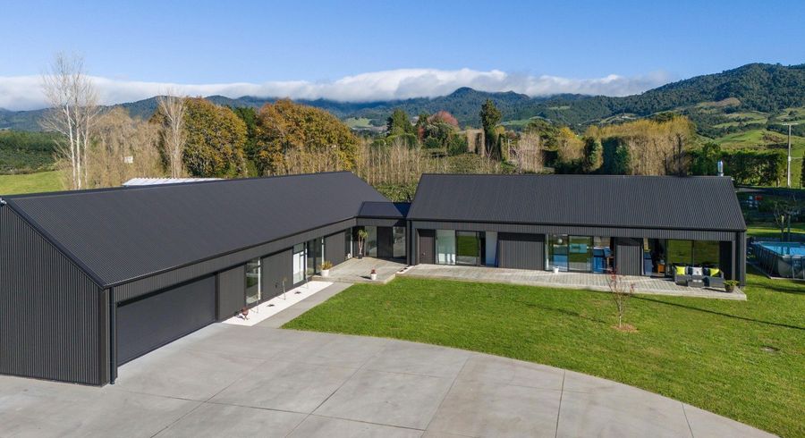  at 169 Busby Road, Katikati