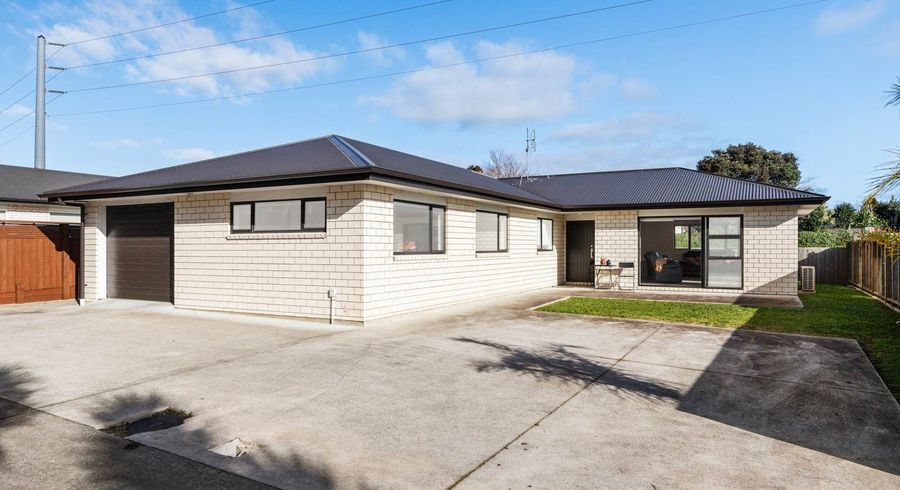  at 2 Alaina Place, Tuakau, Franklin, Auckland