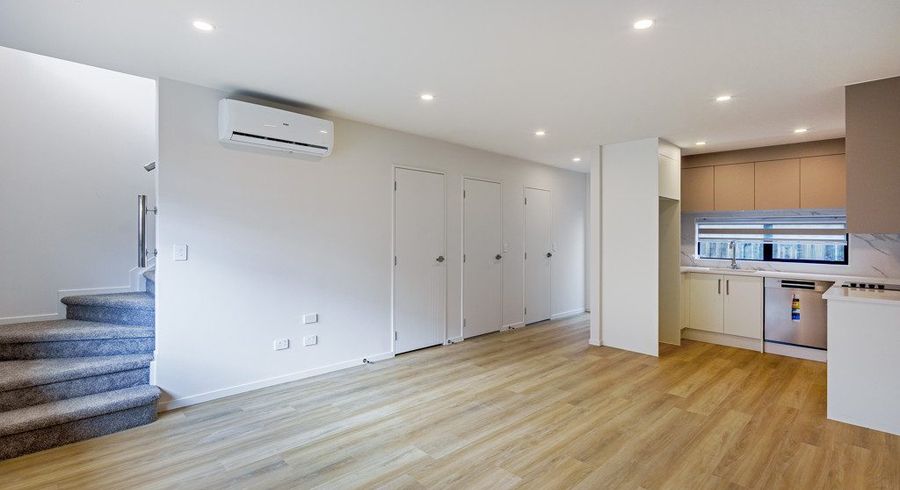  at Unit 2/3 Pinefield Road, Whenuapai, Waitakere City, Auckland
