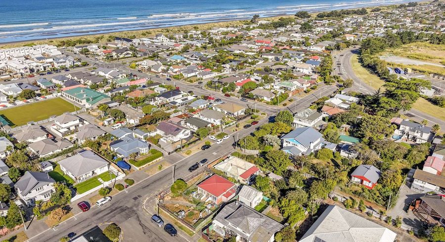  at 2/7 Collingwood Street, New Brighton, Christchurch City, Canterbury