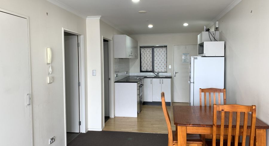 at A402/176 Broadway, Newmarket, Auckland City, Auckland