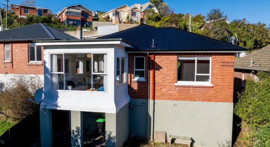  at 28 Barr Street, Kenmure, Dunedin