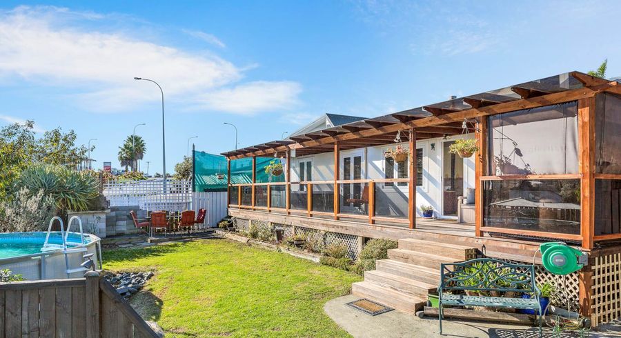  at 8A Oteha Valley Road, Northcross, Auckland