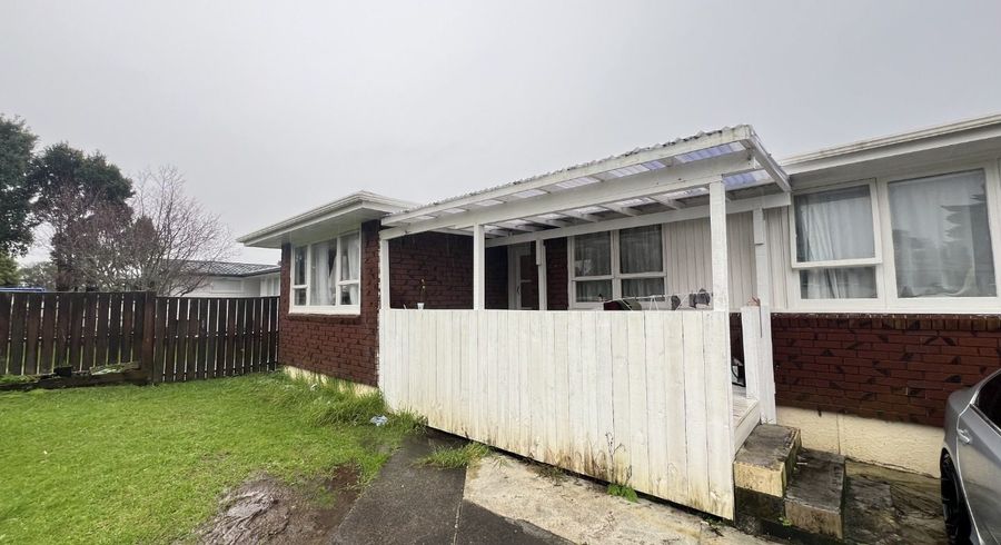  at 31 Riverpark Crescent, Henderson, Waitakere City, Auckland