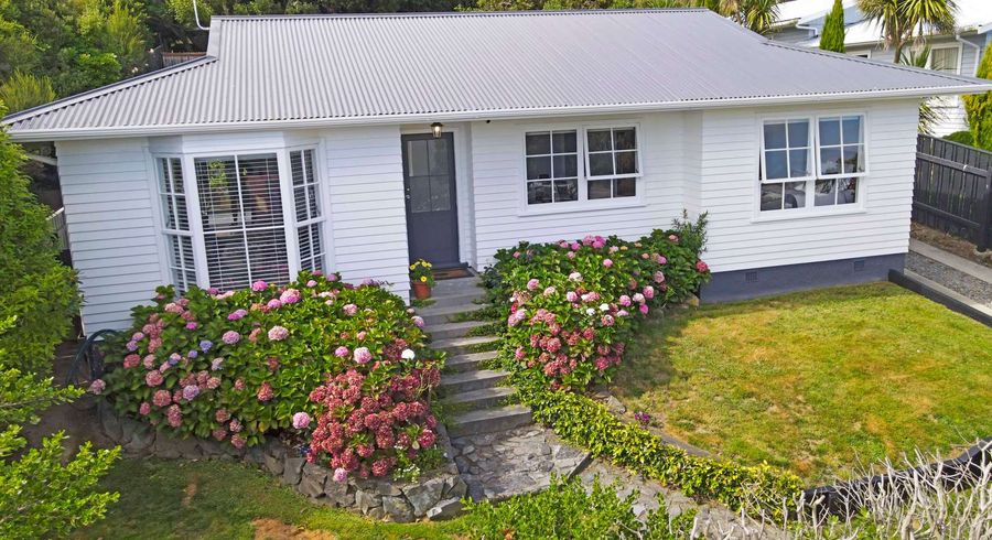  at 127 Conclusion Street, Ascot Park, Porirua