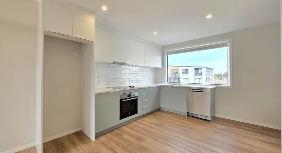  at 21 Pukakaho Lane, Papatoetoe, Manukau City, Auckland