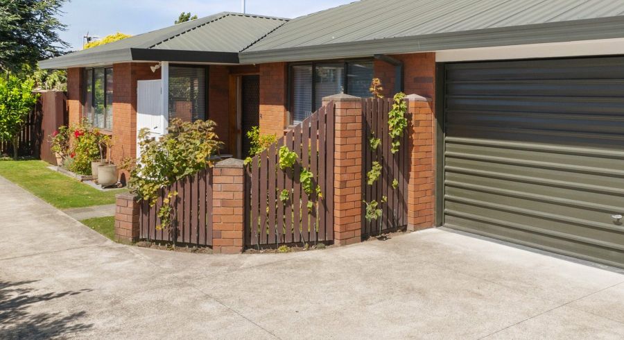  at 1/119 Withells Road, Avonhead, Christchurch City, Canterbury