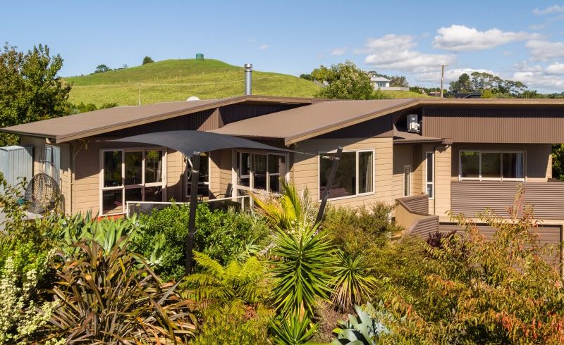 at 8 Roger Guy Place, Welcome Bay, Tauranga