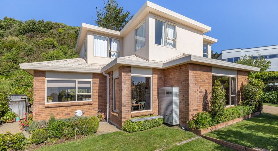  at 155 Eskdale Road, Papakowhai, Porirua