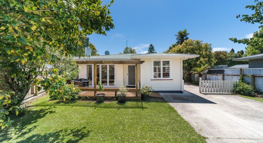  at 10 Denbigh Place, Awapuni, Palmerston North, Manawatu / Whanganui