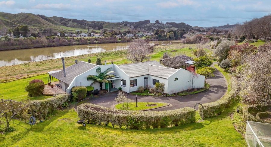  at 39 Riverbank Road, Okoia, Whanganui, Manawatu / Whanganui
