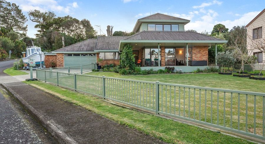  at 3 Haven Place, Whangarei