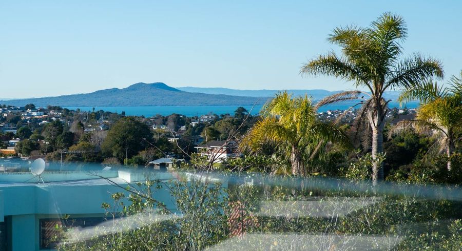  at 6 Elsfield Place, Torbay, North Shore City, Auckland