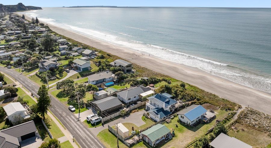  at 563 Pukehina Parade, Pukehina, Western Bay Of Plenty, Bay Of Plenty