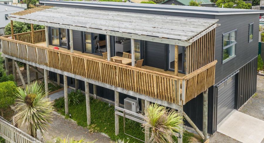  at 6 Arataki Grove, Waitarere Beach, Levin