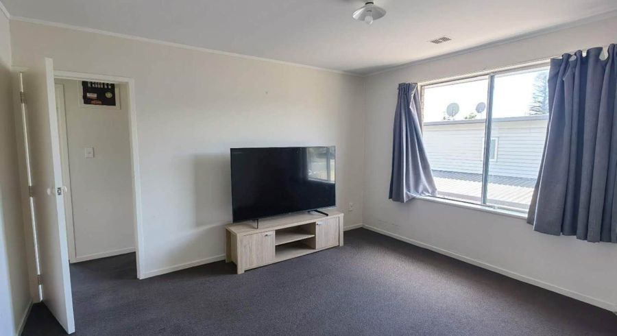  at 5/1109 New North Road, Mount Albert, Auckland City, Auckland