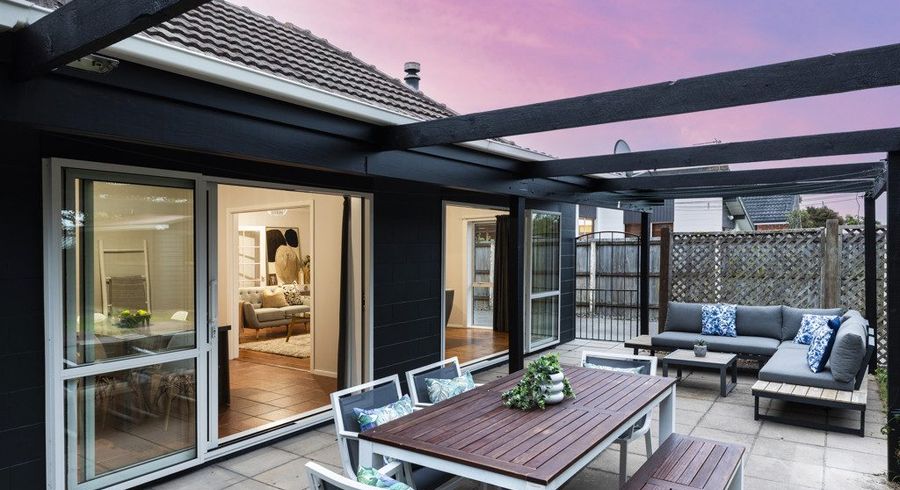  at 12 Heathglen Avenue, Parklands, Christchurch City, Canterbury