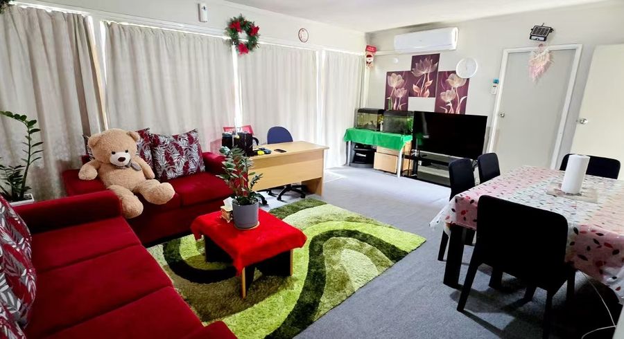  at 2/83 Huia Rd, Papatoetoe, Manukau City, Auckland